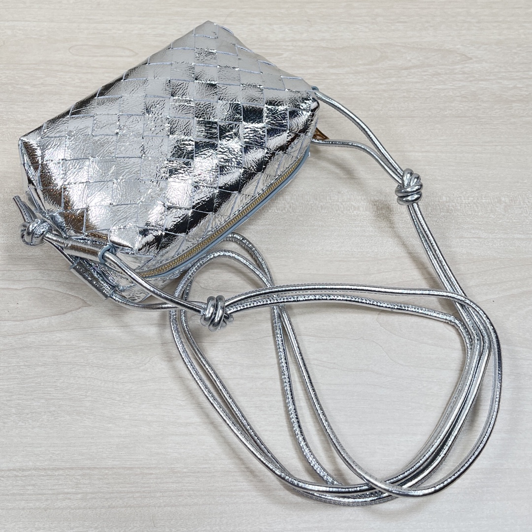 Bo*te*ga ve*ne*ta arco bag-38*33*6cm