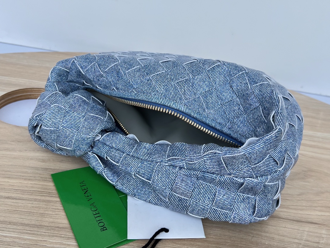 Bo*te*ga ve*ne*ta jodie hobo-23x28x8cm