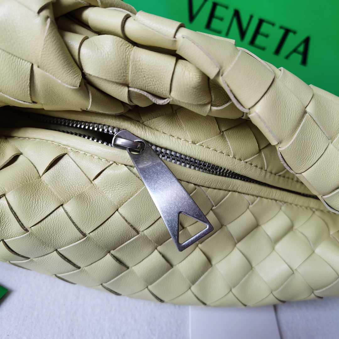 Bo*te*ga ve*ne*ta jodie hobo-23x28x8cm