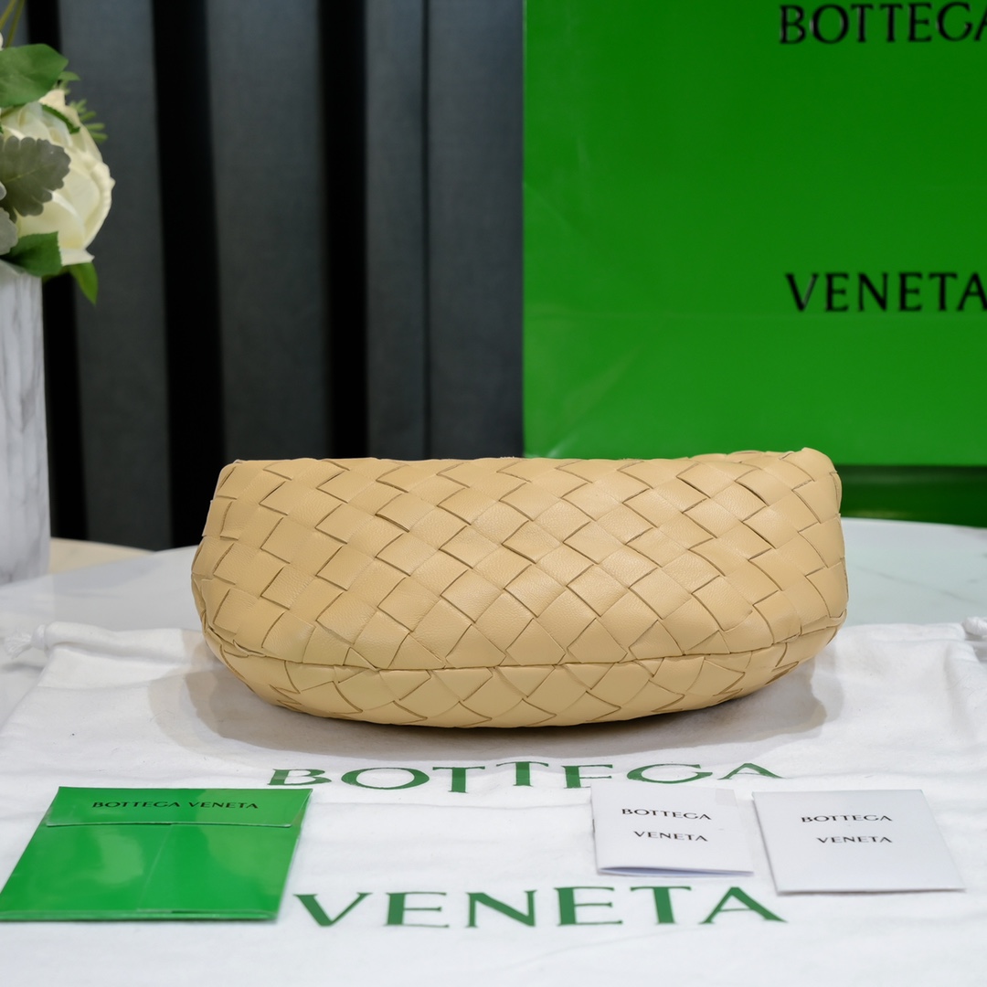 Bo*te*ga ve*ne*ta jodie hobo-23x28x8cm