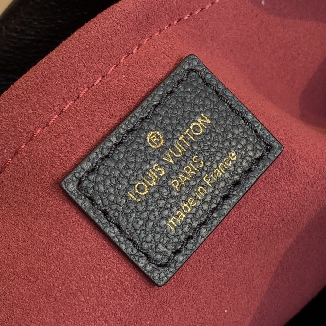 l**is V*t*n montaigne bb-29*20*13cm