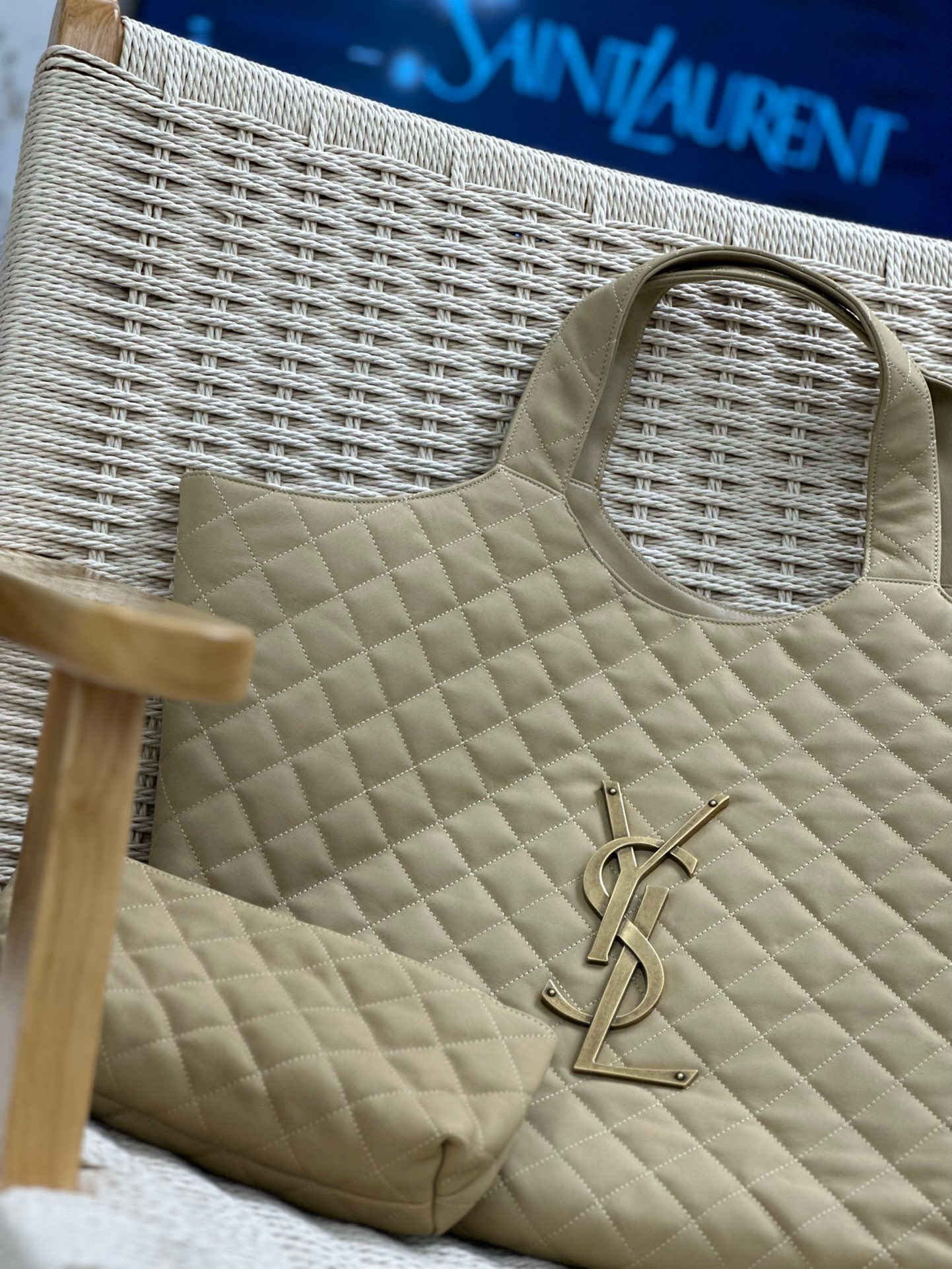 YSL Rive Icare Maxi Bag-38*43*8CM