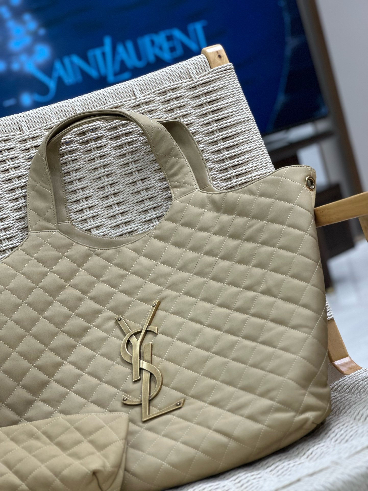 YSL Rive Icare Maxi Bag-38*43*8CM