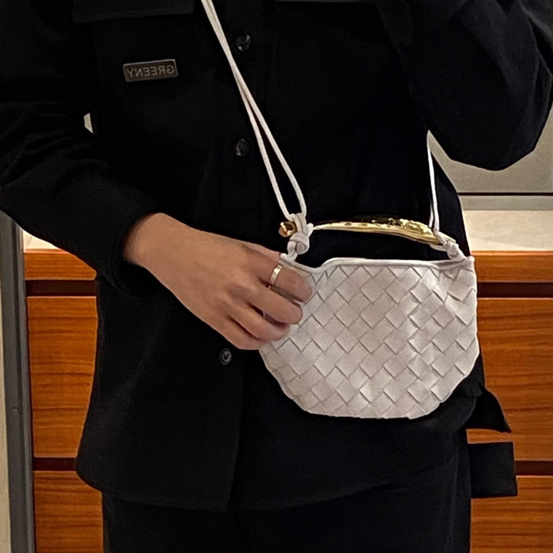 Bo*te*ga ve*ne*ta sardine bag-20*12*2.5cm