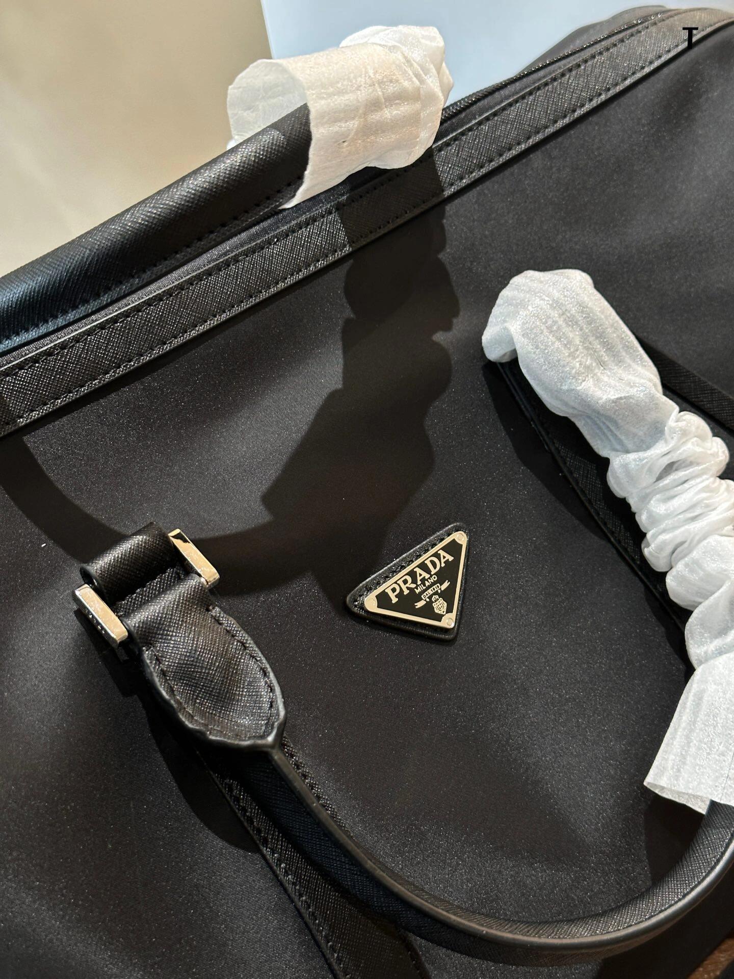 Pra*a travel bag-48*26*16.5cm