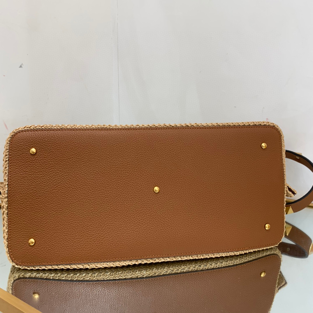 Valentino Garavani StudSign-35*25*17CM