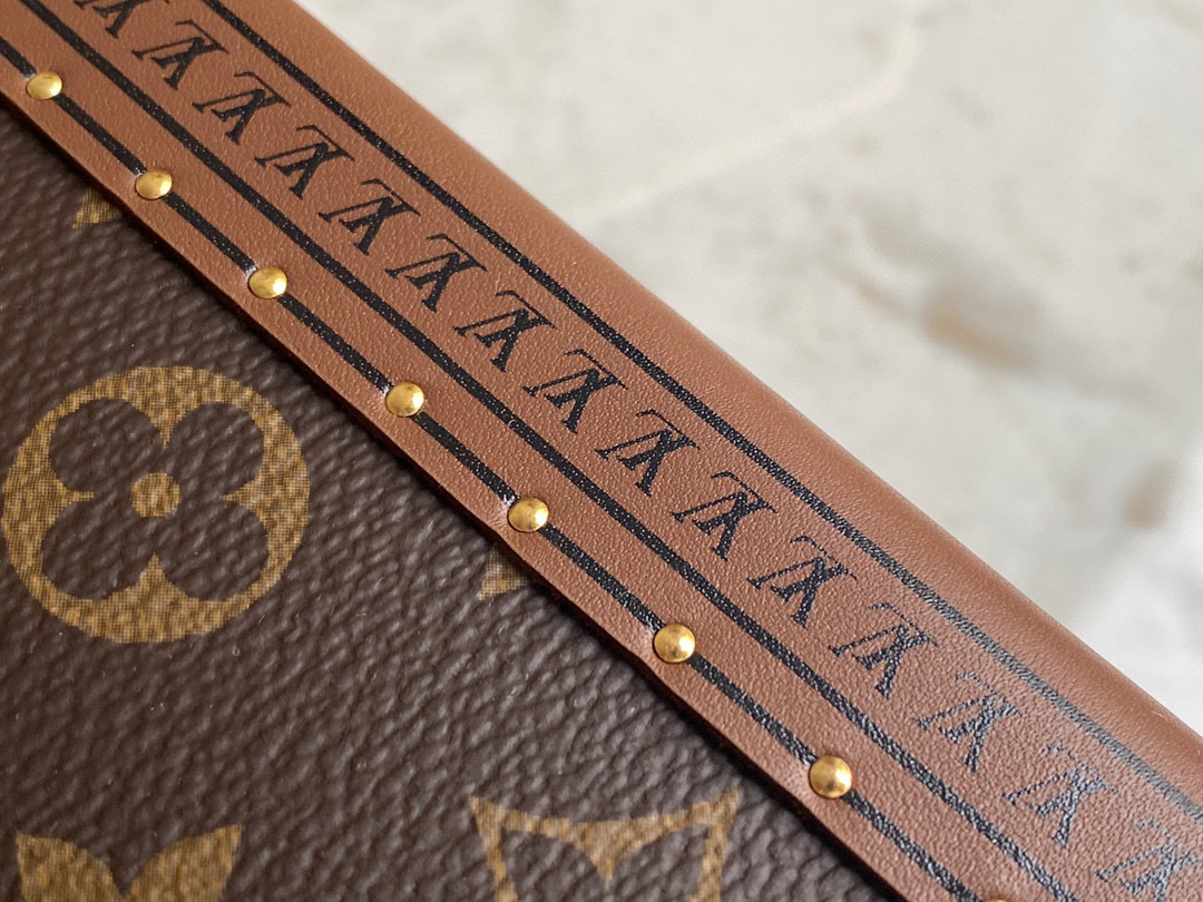 l**is V*t*n jewelry box-m20040-23*11*23cm