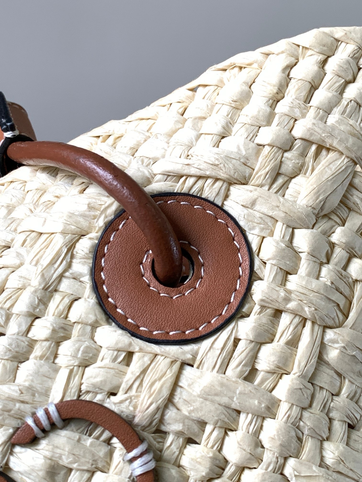 Loewe Anagram Basket Tote-34*16.5*13CM