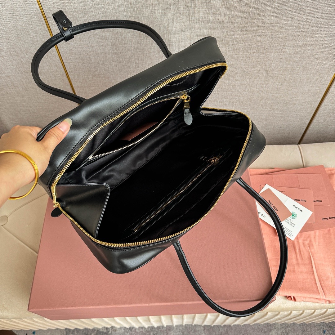 MiuMiu Leather Top Handbag-34X23X12CM