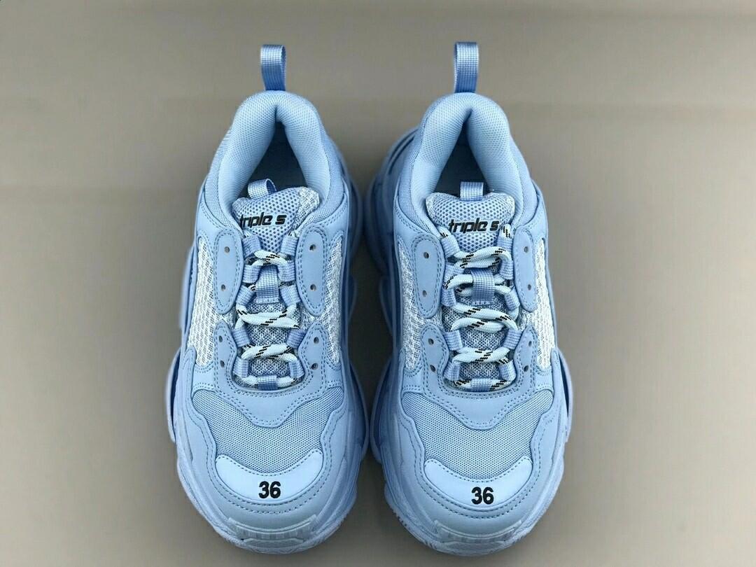 Ba*len*cia*ga triple s