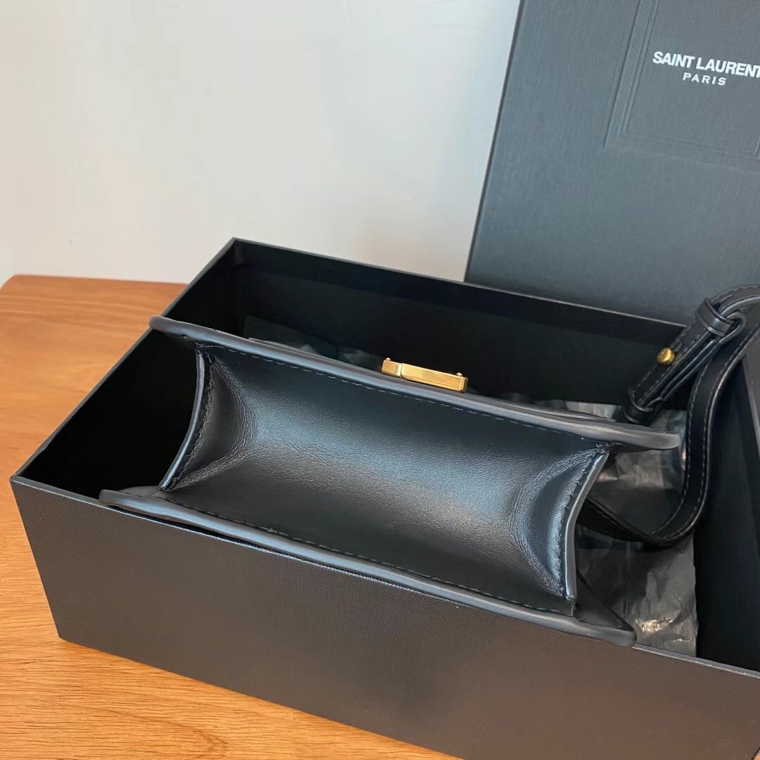 ysl kaia N0*H/south satchel in vegeatble-16*18*6cm