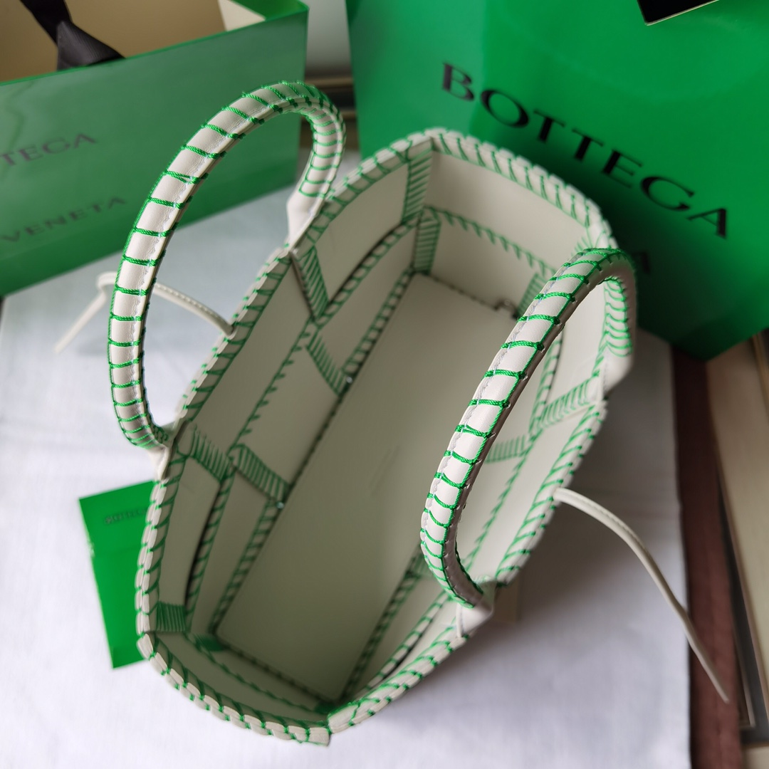 Bo*te*ga arco tote-30x20x11.5cm