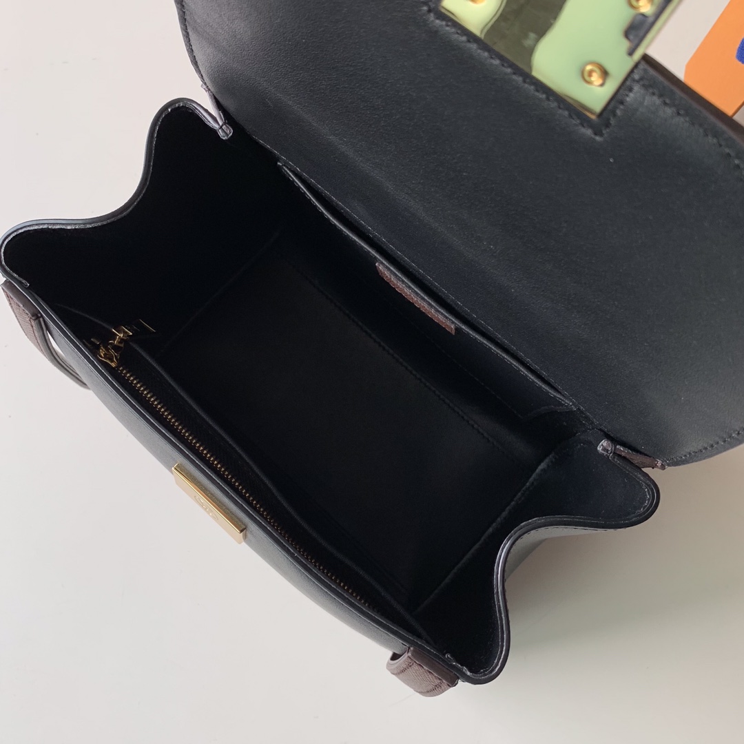 l**is V*t*n arch handbags-22*20*13cm