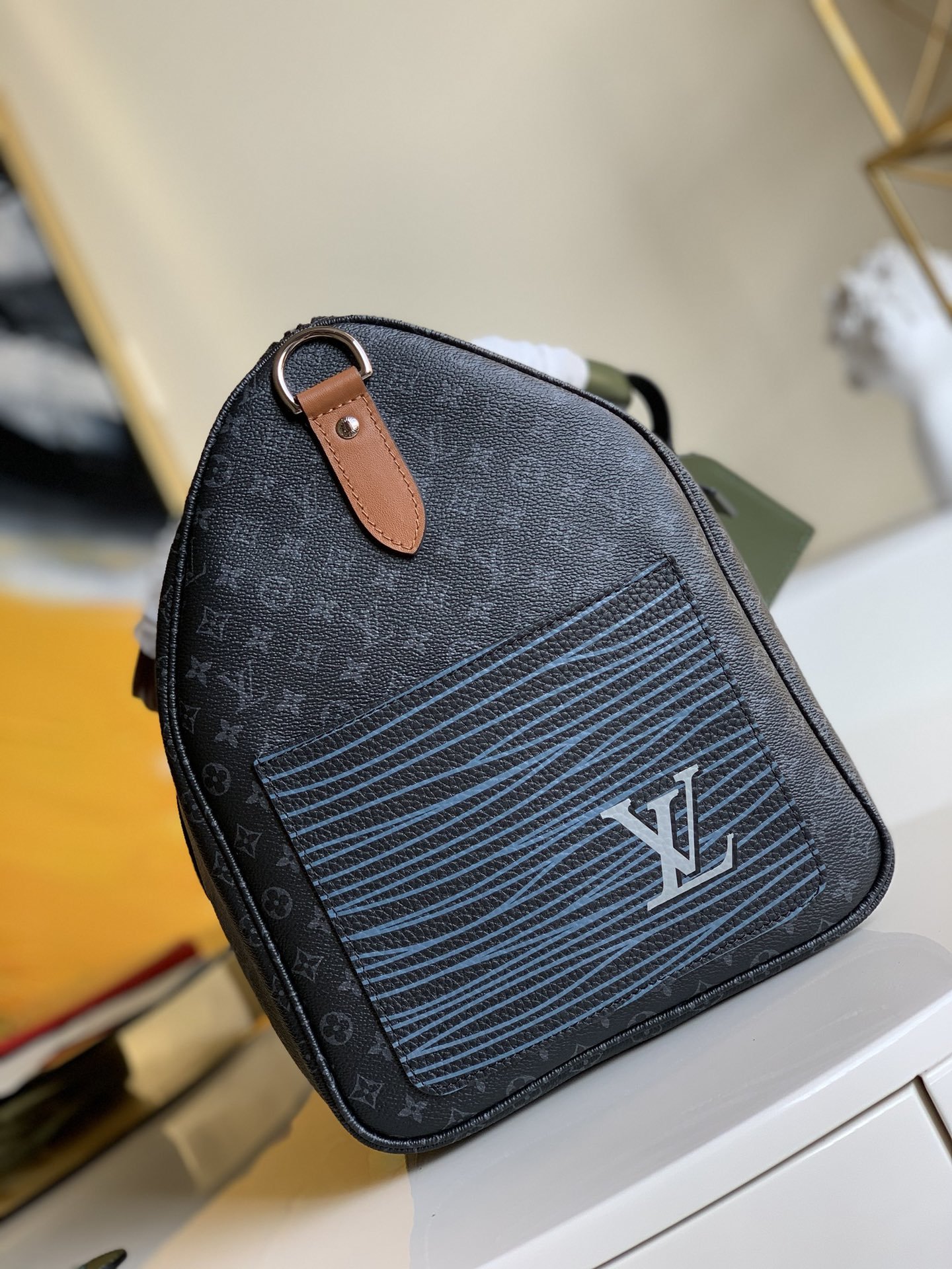 l**is V*t*n keepall bandoulière-50.0 x29.0 x23.0cm