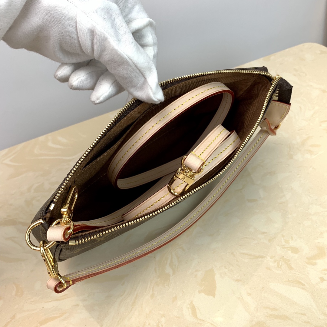 l**is V*t*n pochette accessoires-21*13*3cm