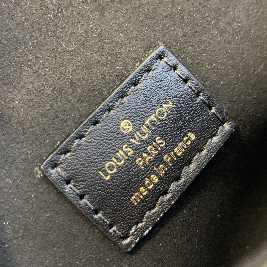 l**is V*t*n micro metis handbags-14*11* 3.5 cm