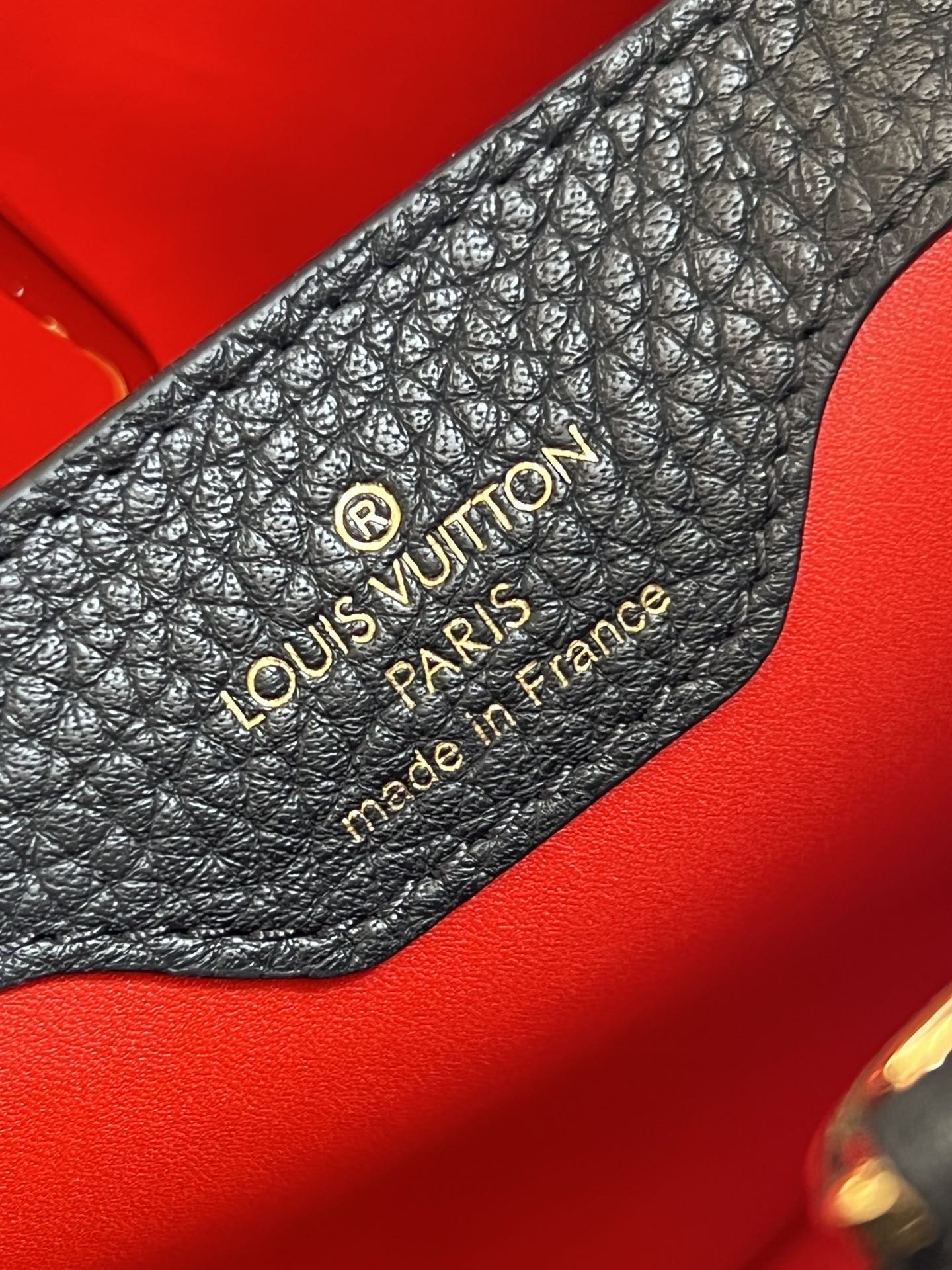 l**is V*t*n capucines handlebag-27*18*9&32*20*11cm