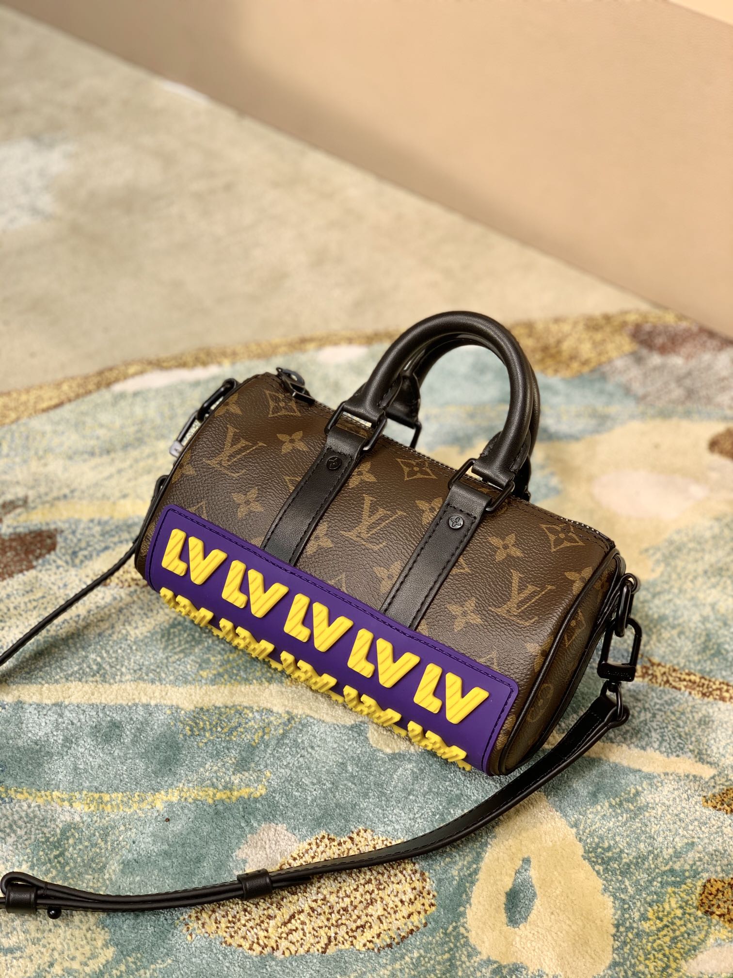 l**is V*t*n speedy-20*10*5cm