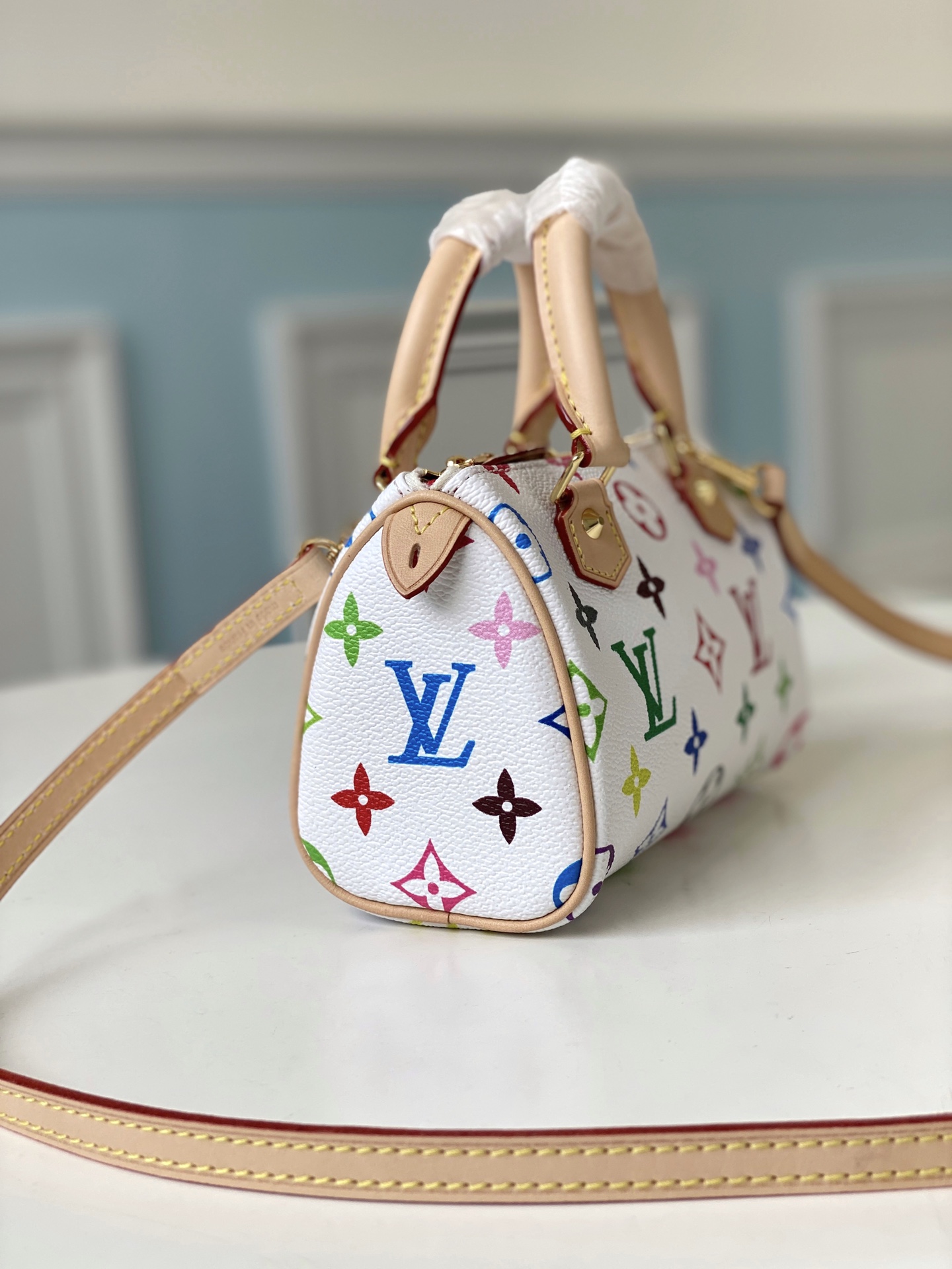 l**is V*t*n mini speedy-15·5*7*10cm