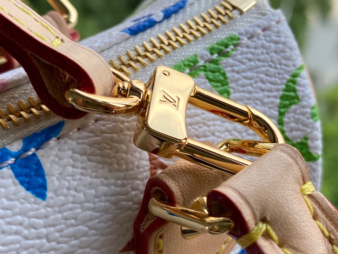 l**is V*t*n mini speedy-15·5*7*10cm