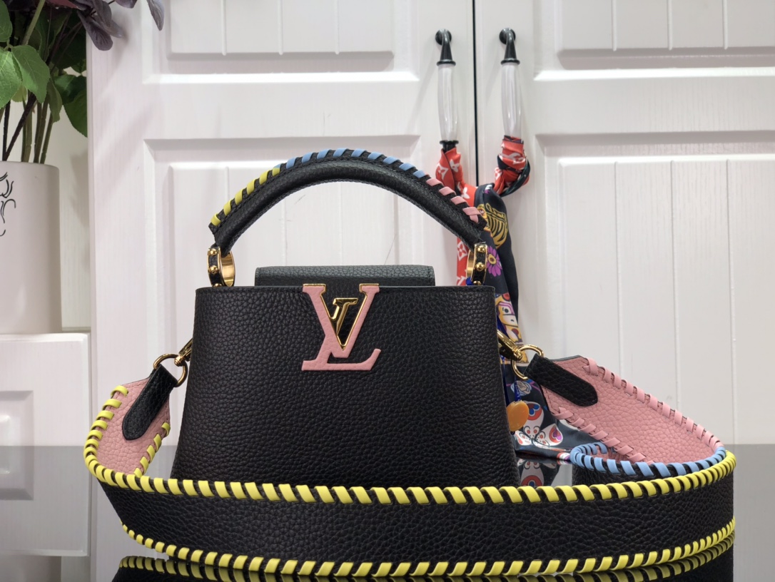 l**is V*t*n capucines bag-27*18*9cm