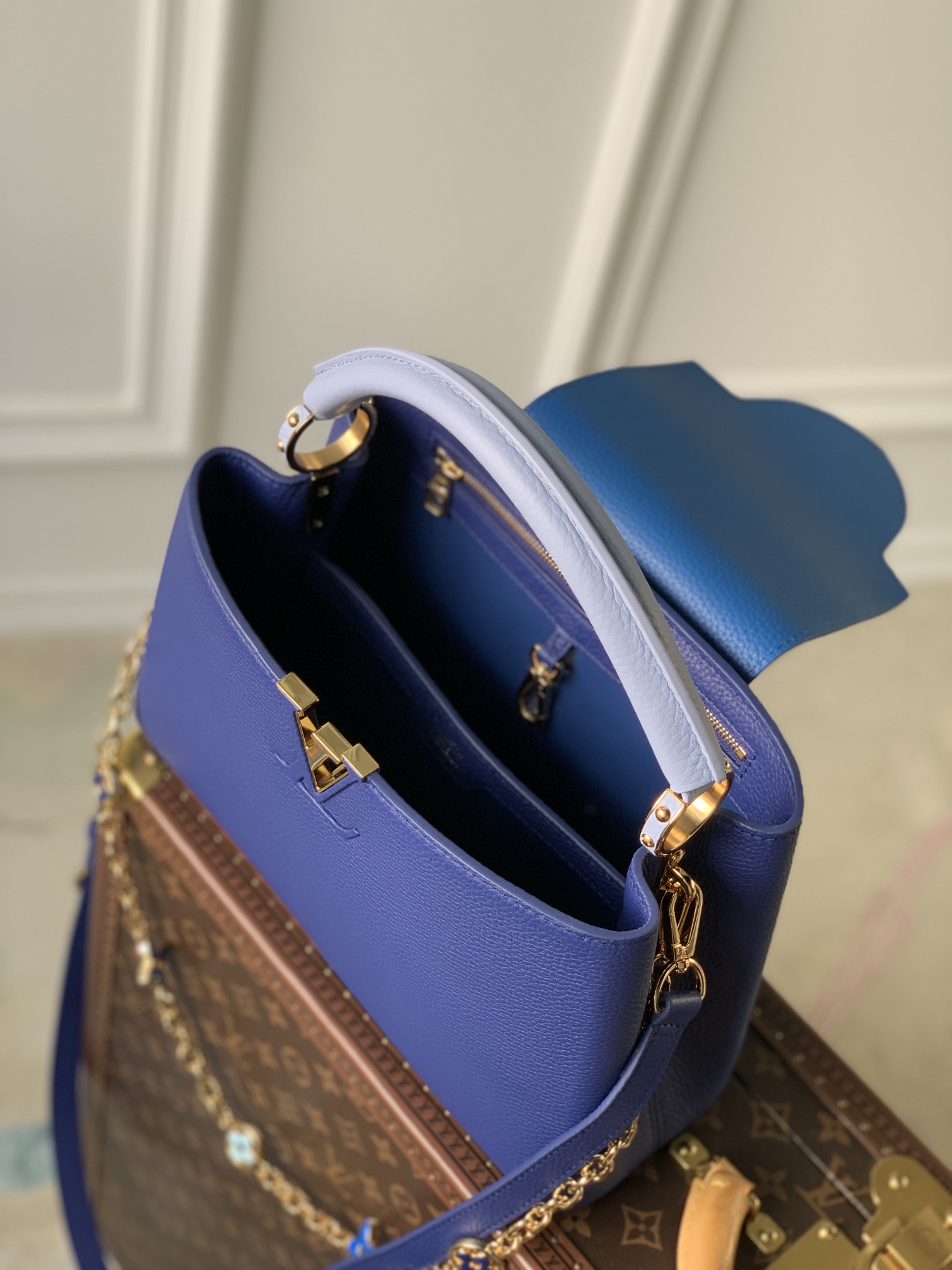 l**is V*t*n capucines bag-31.5*20*11cm