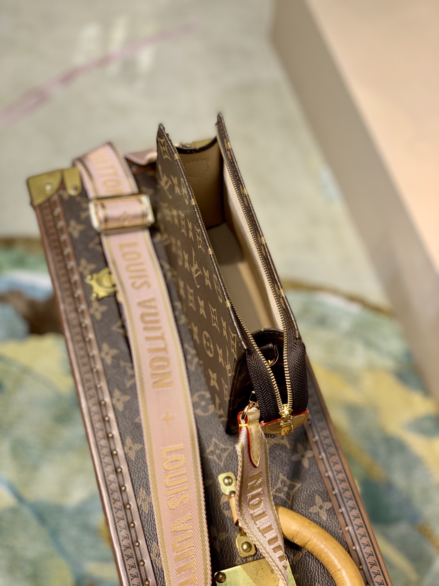 l**is V*t*n m47546 toiletry handbags- 26-19.0x15.0x6cm