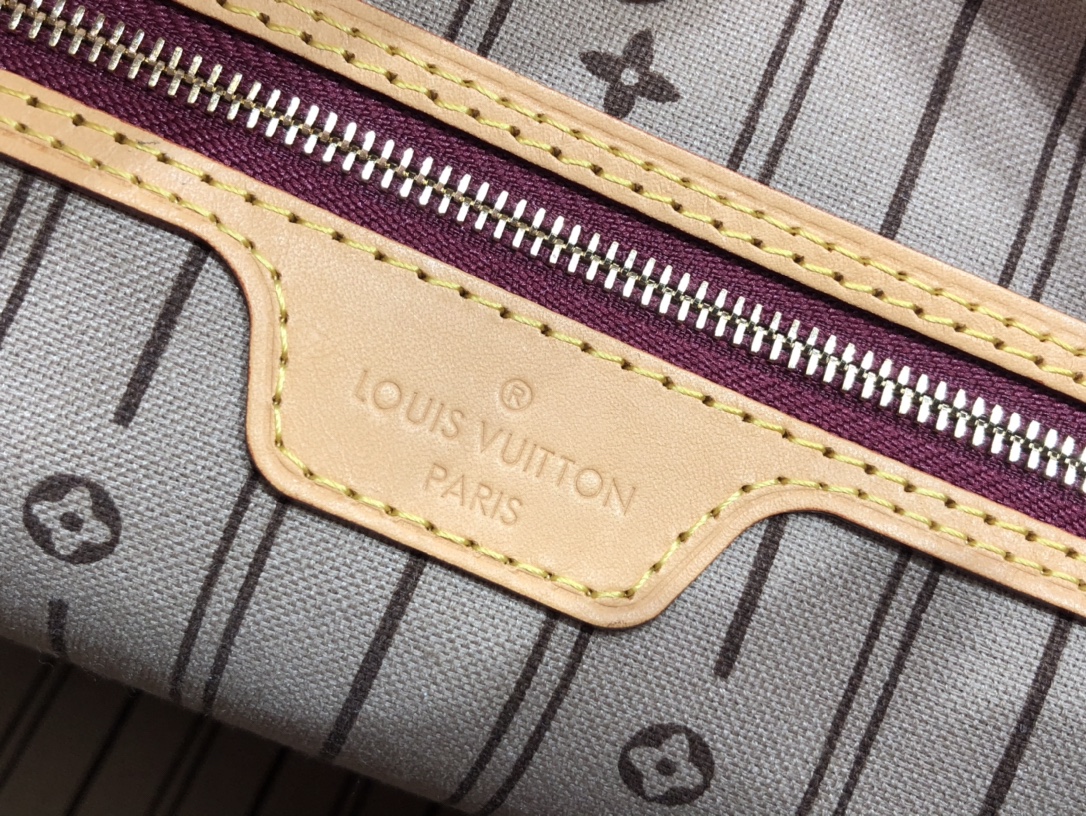 l**is V*t*n graceful handbags-46*30*13cm