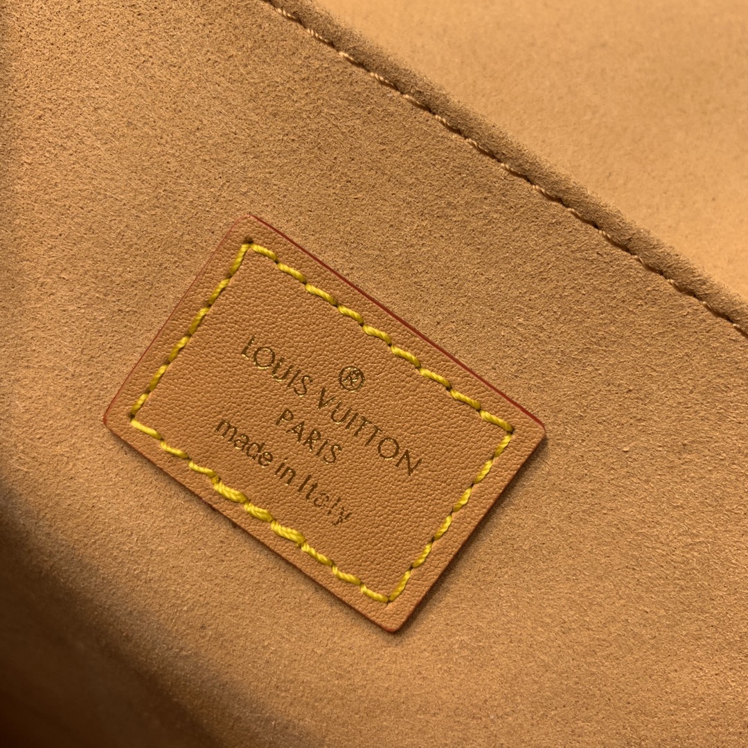 l**is V*t*n since 1854 pochette metis handbags-25*19*7cm