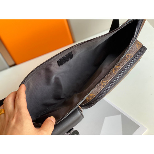 l**is V*t*n bum bag-37*14*13cm