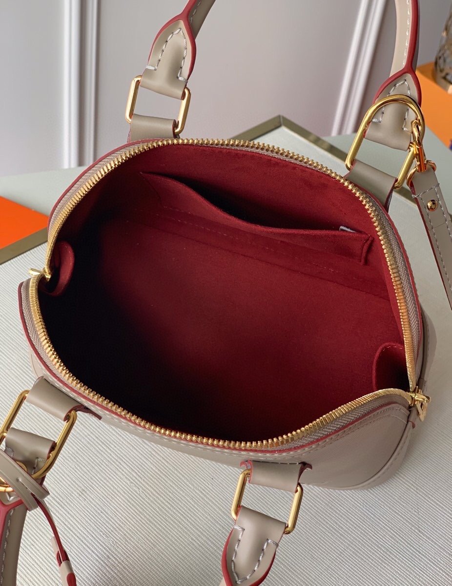 l**is V*t*n alma bb-25*19*12cm