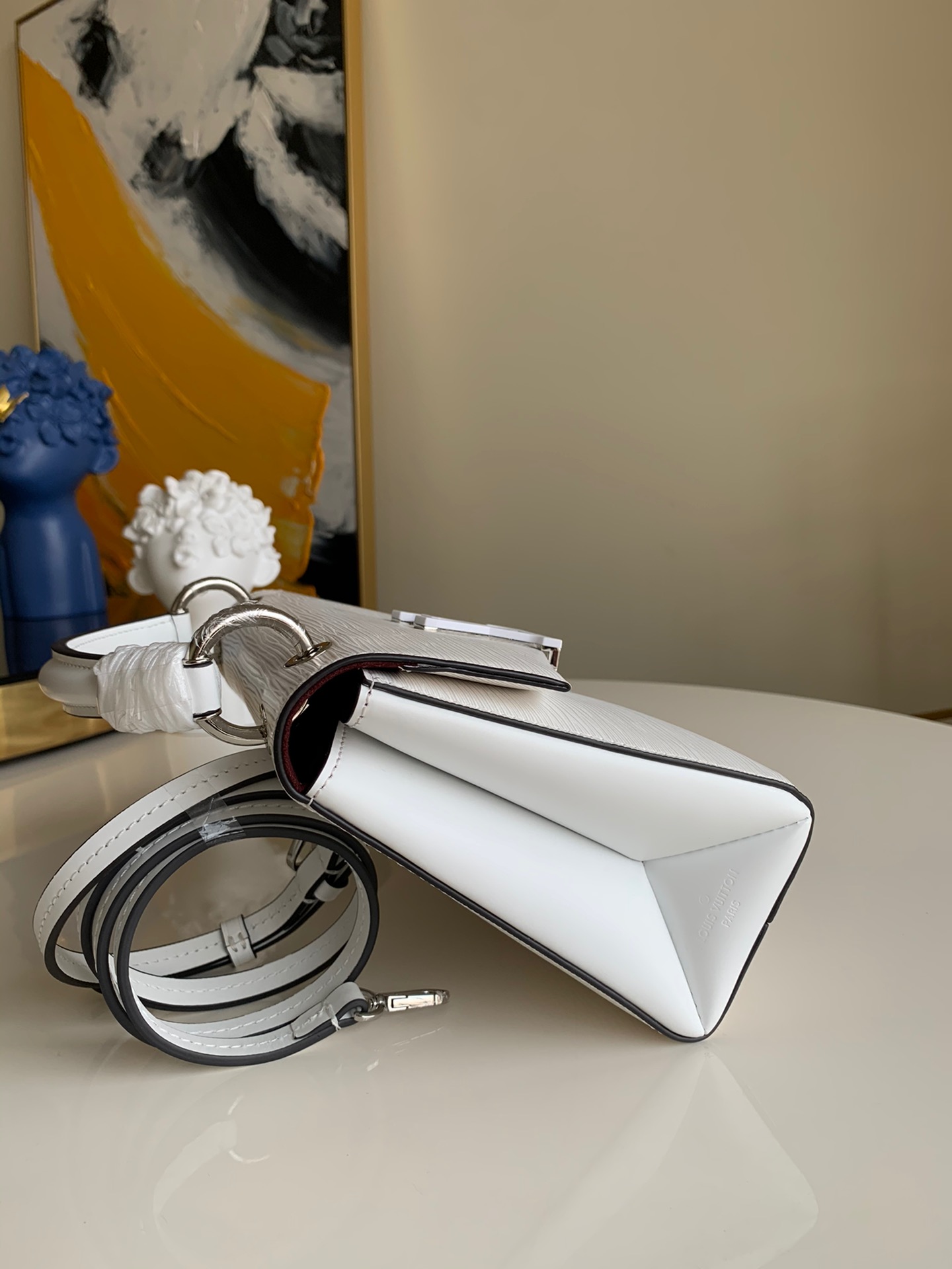 l**is V*t*n pochette grenelle-23*16*8cm