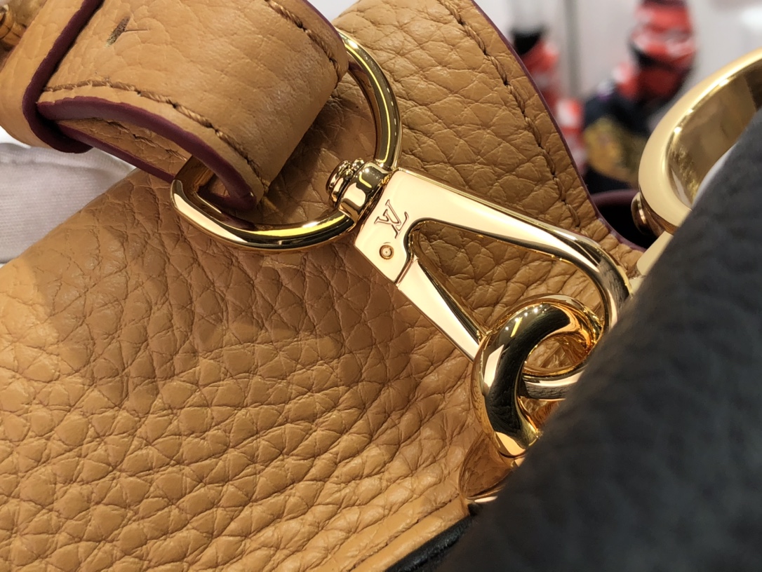 l**is V*t*n capucines bag-31.5*20*11cm