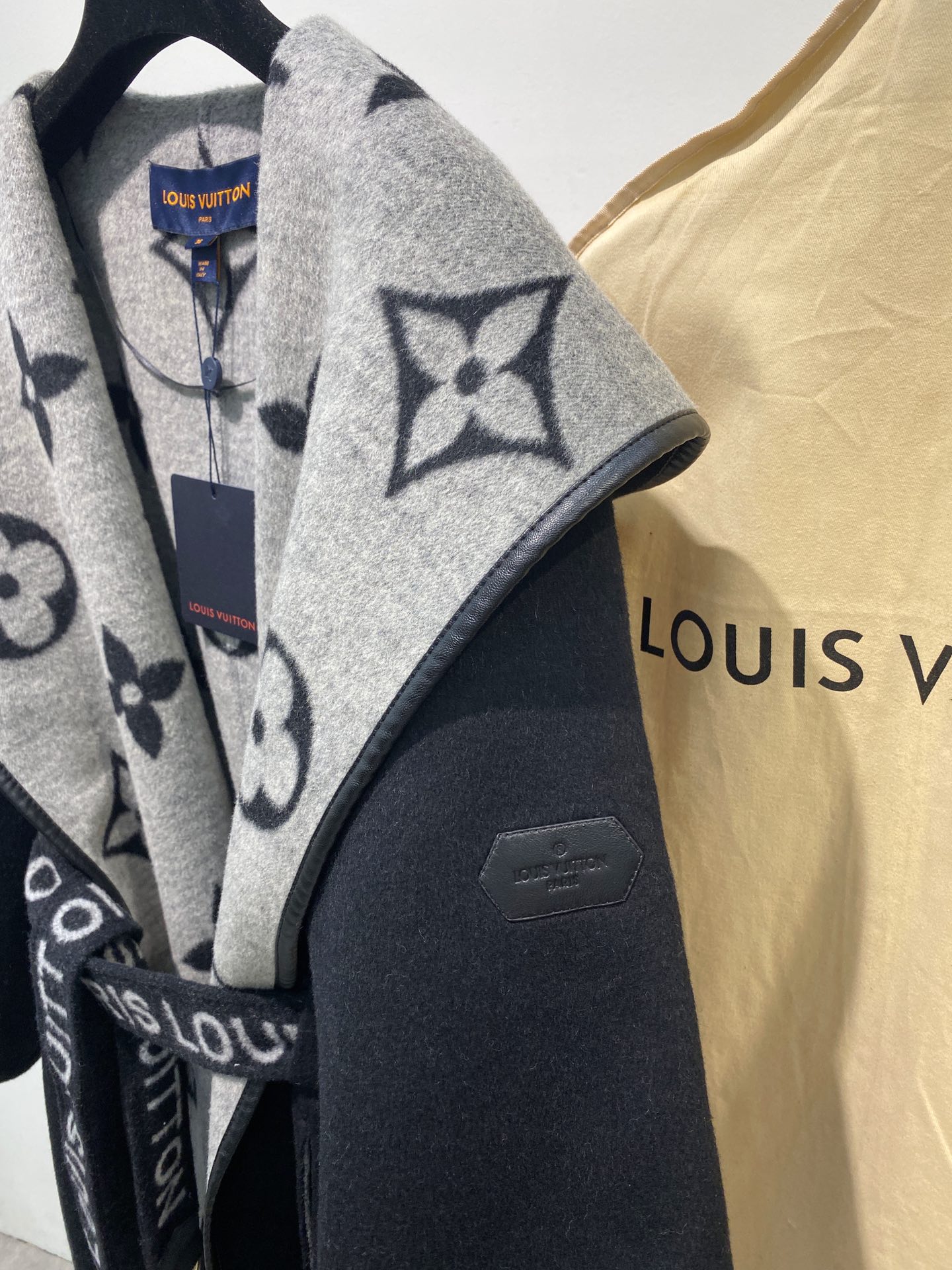 Ch@nel 2022 New Autumn/Winter Coat