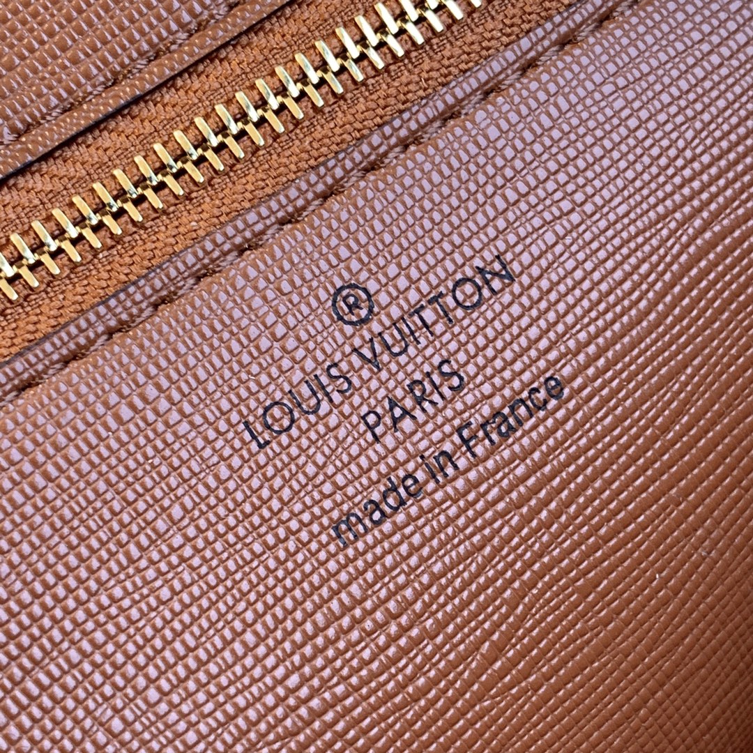 l**is V*t*n vintage camera handbags -m51274 -27*17*7cm