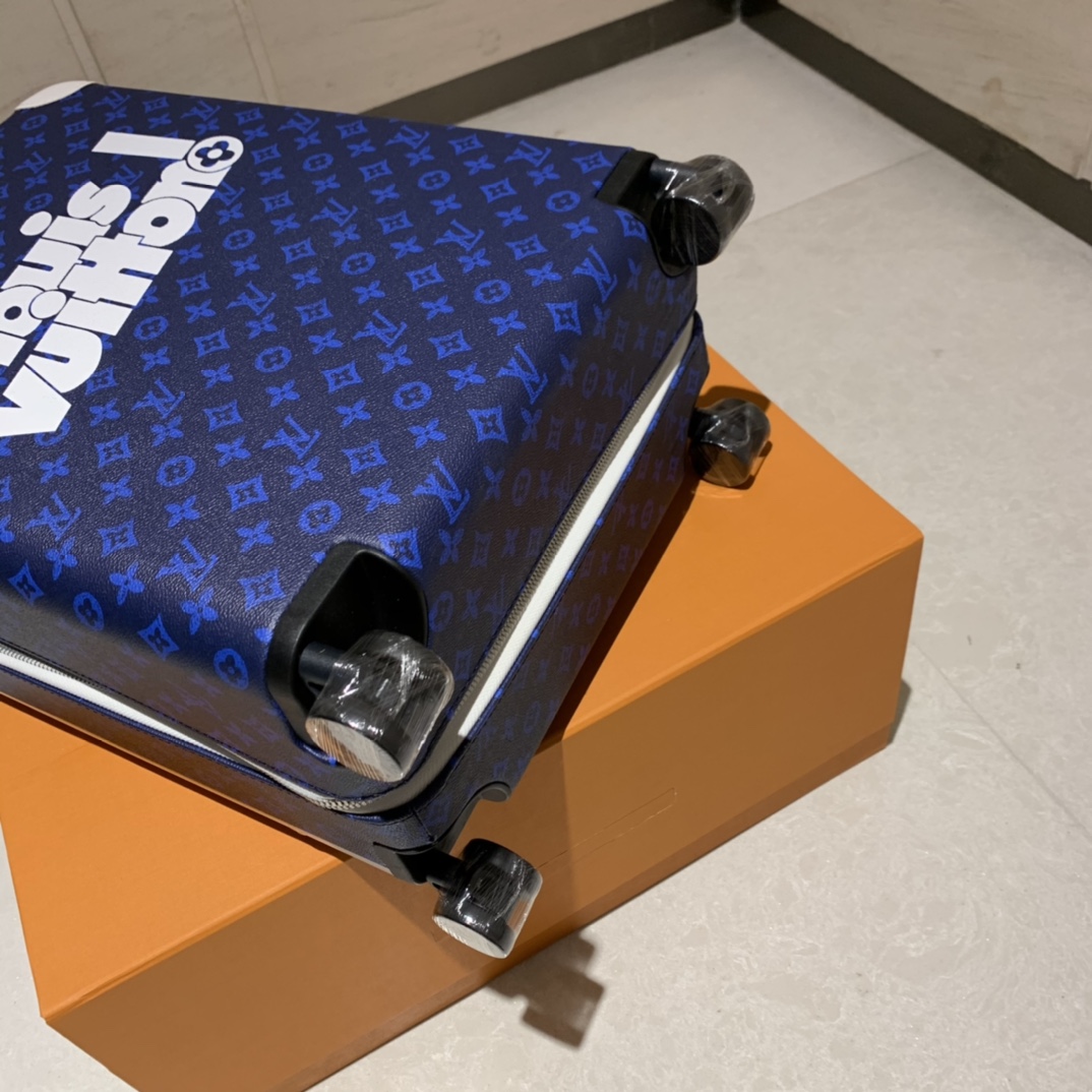 l**is V*t*n horizon 55-‭38*55*21cm