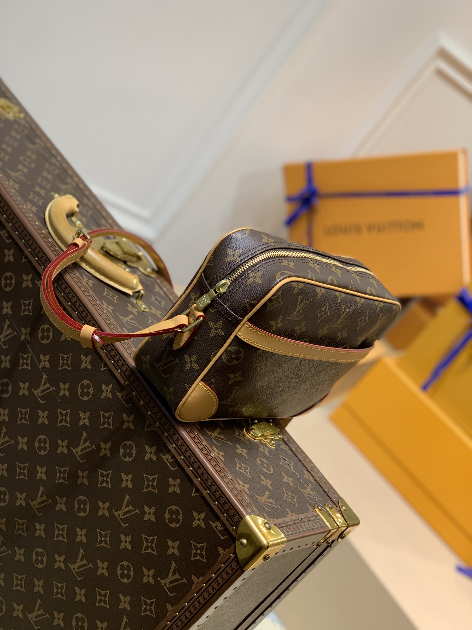 l**is V*t*n vintage camera handbags -m51274 -23.5*15.5*5.5cm