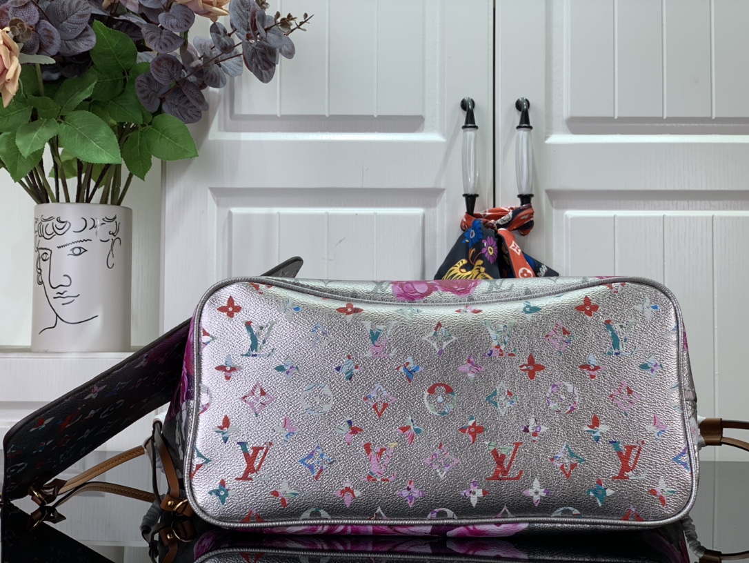 l**is V*t*n neverfull m46102-32*29*17cm