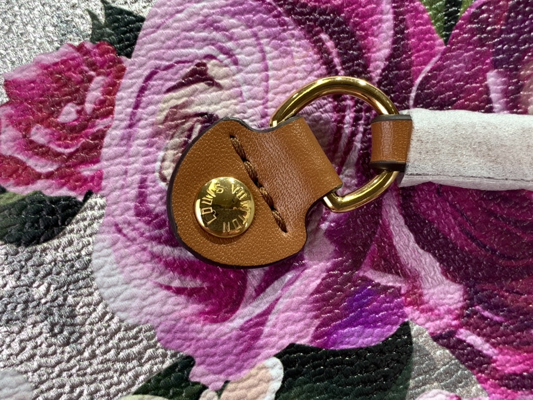 l**is V*t*n neverfull m46102-32*29*17cm