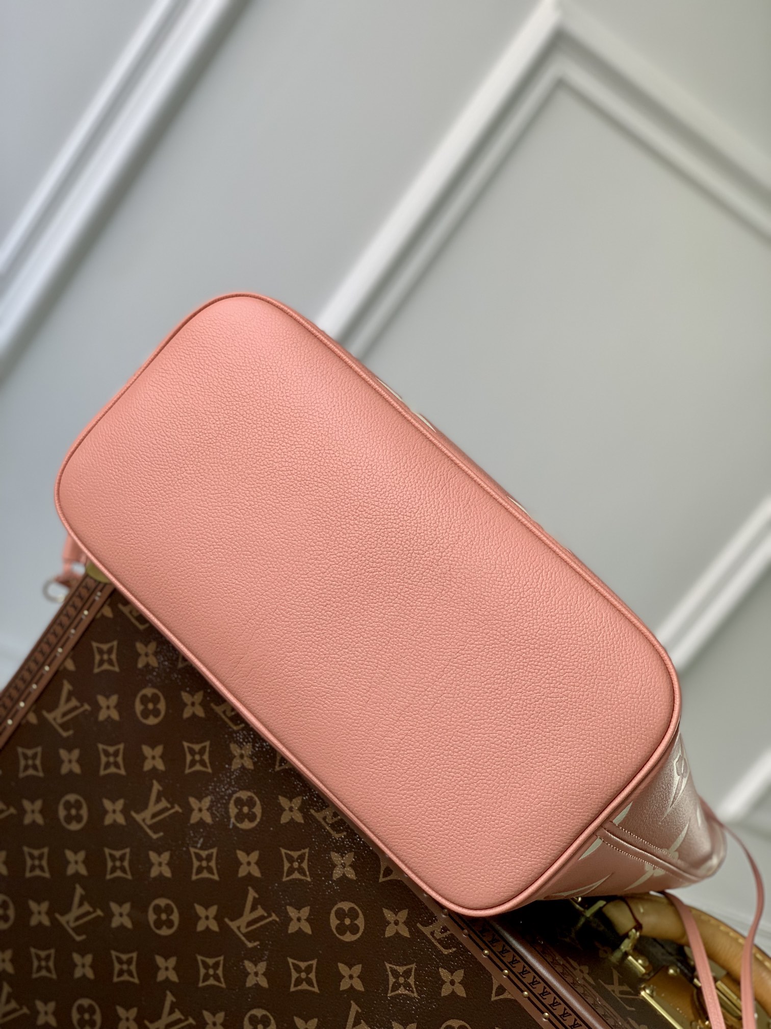 l**is V*t*n neverfull mm (red inside) -32*29*17cm