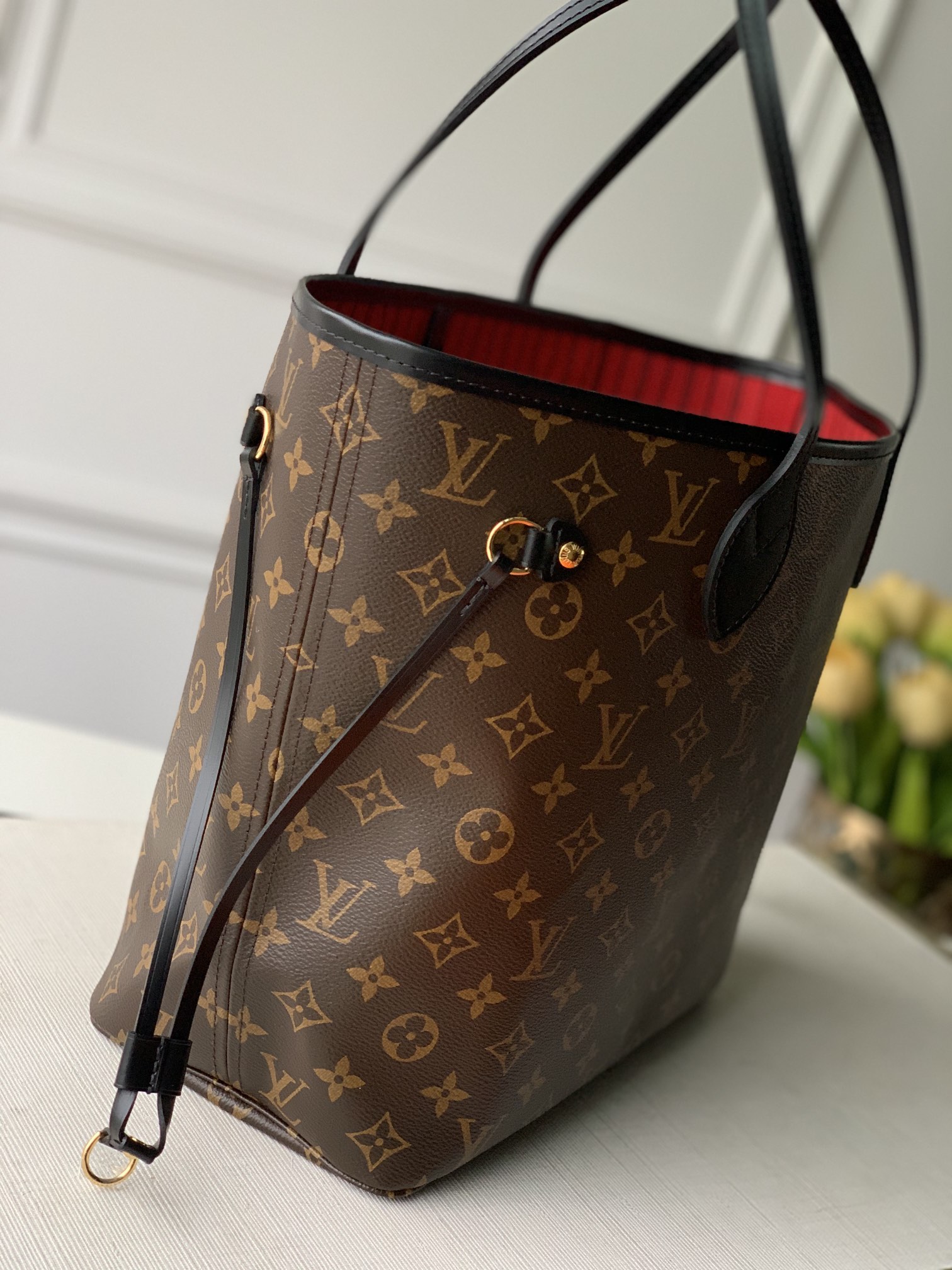 l**is V*t*n neverfull mm (red inside) -32*29*17cm