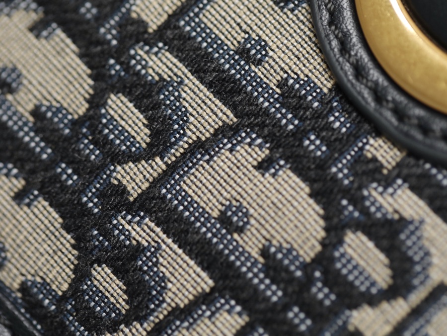 D*or oblique 30 montaigne-19*12.*4cm