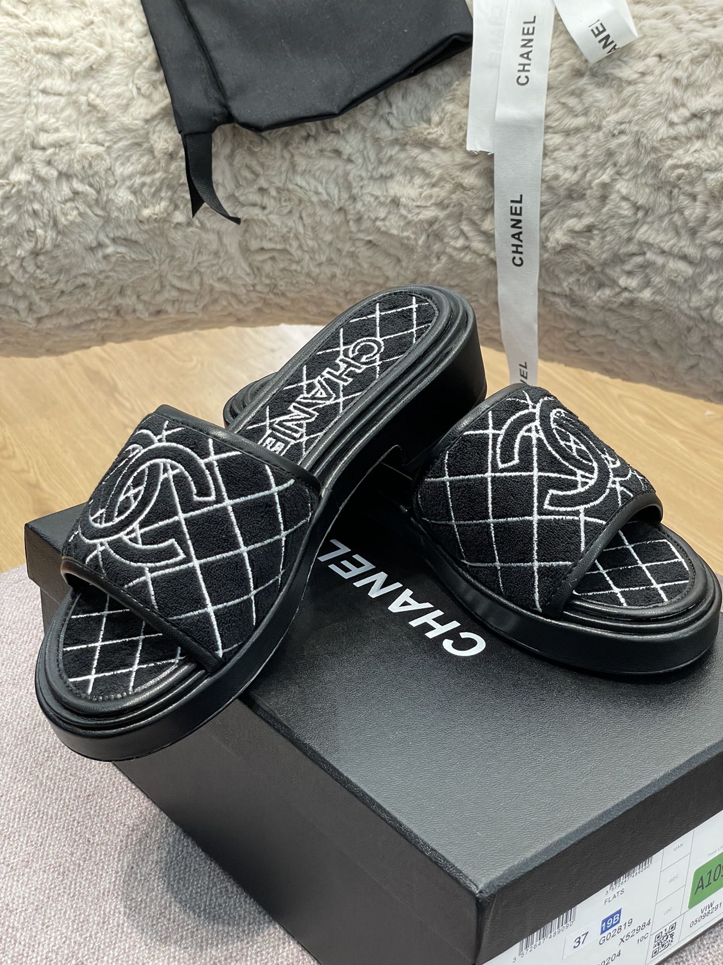 Ch@nel 2022ss Slides