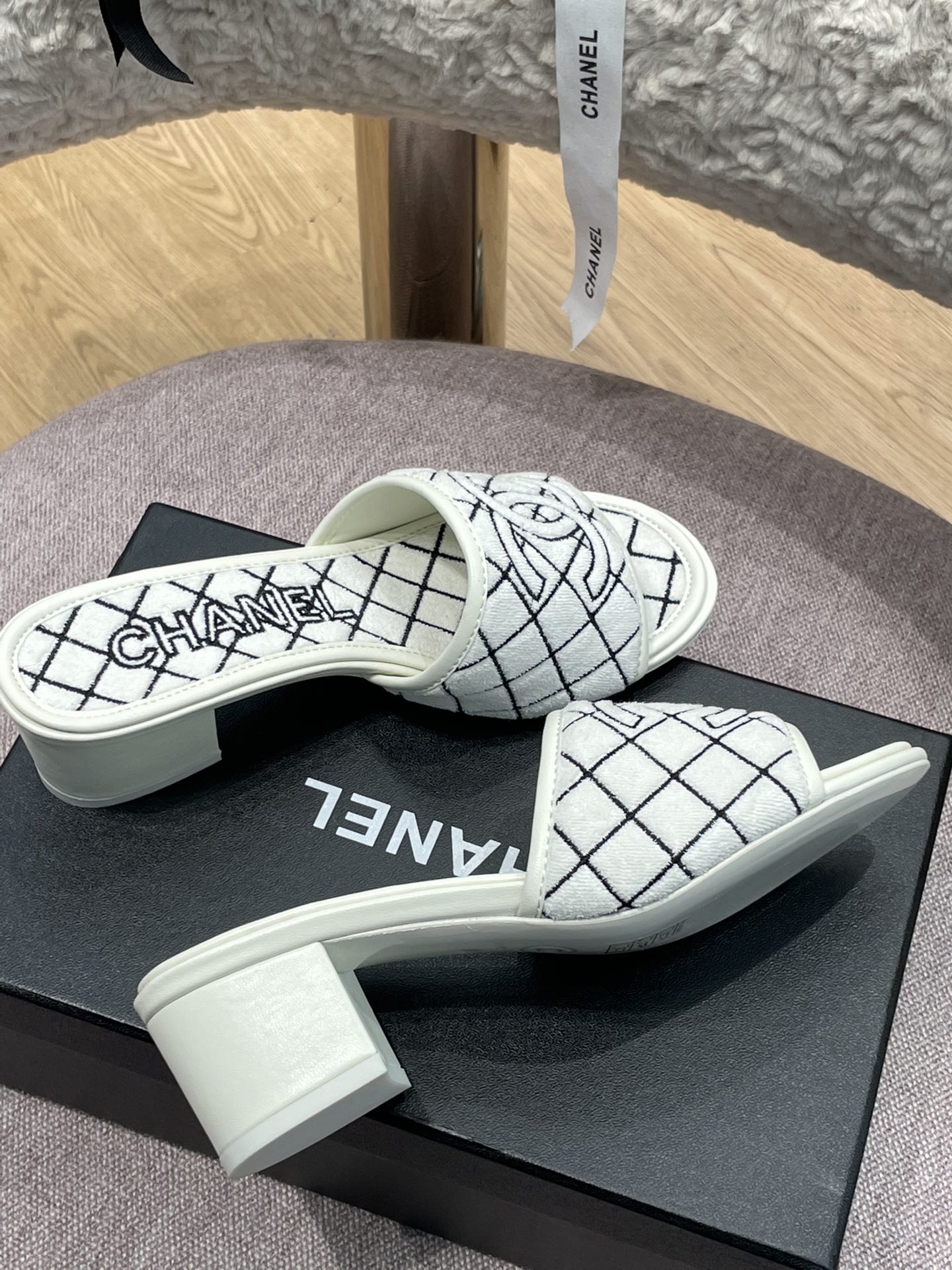 Ch@nel 2022ss Slides