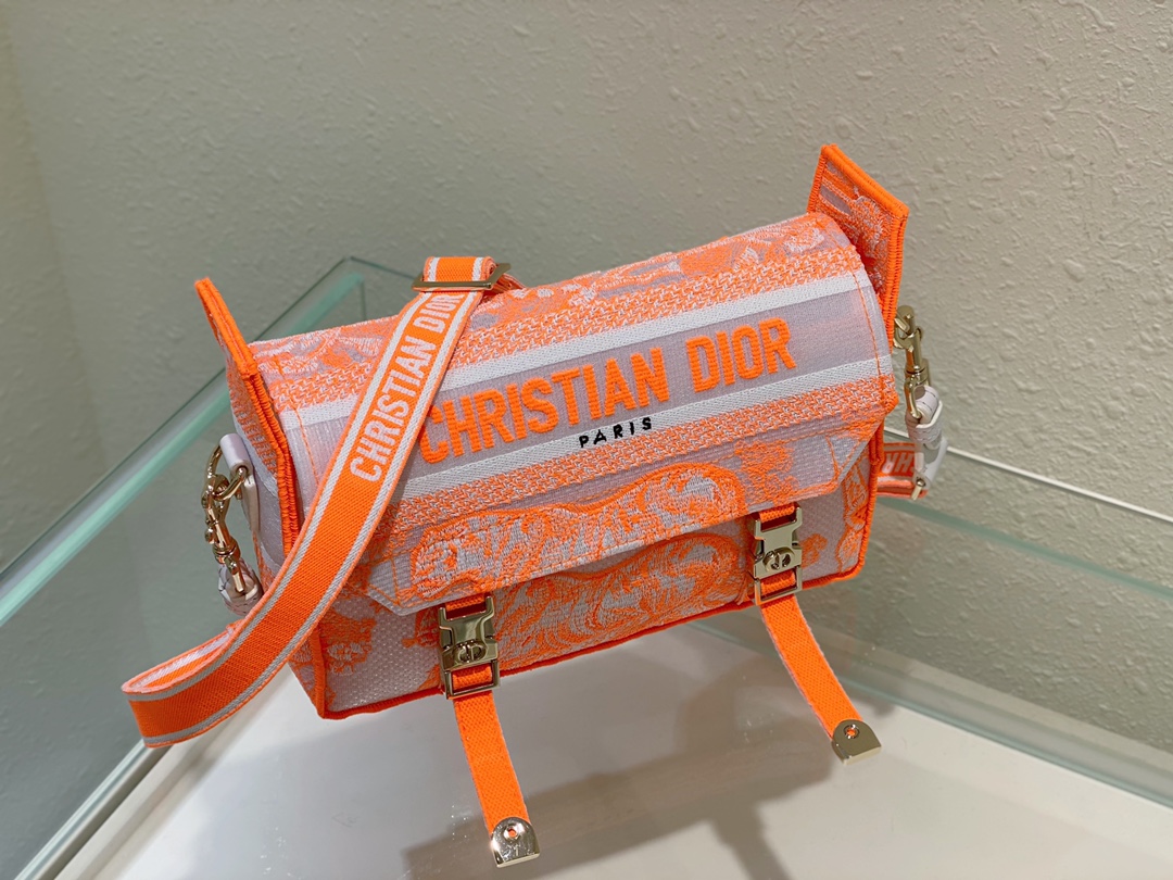 D*or camp bag-23×15×8cm