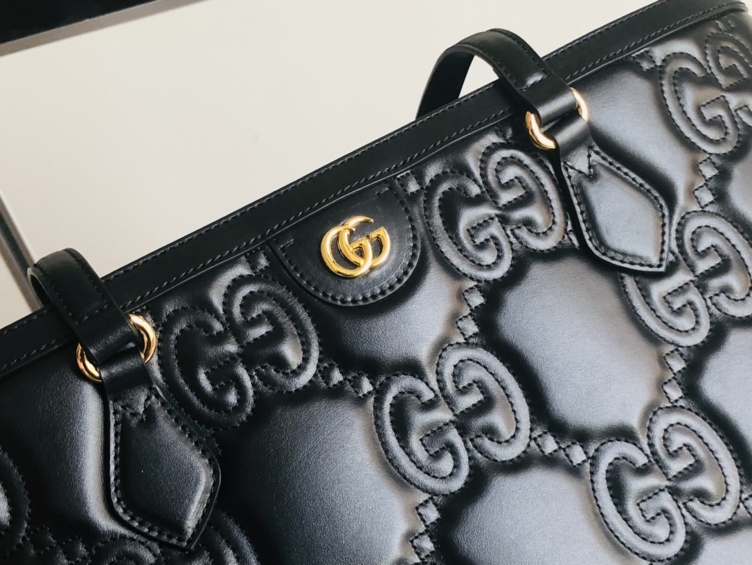 G*u*i tote bag-38x28x14cm