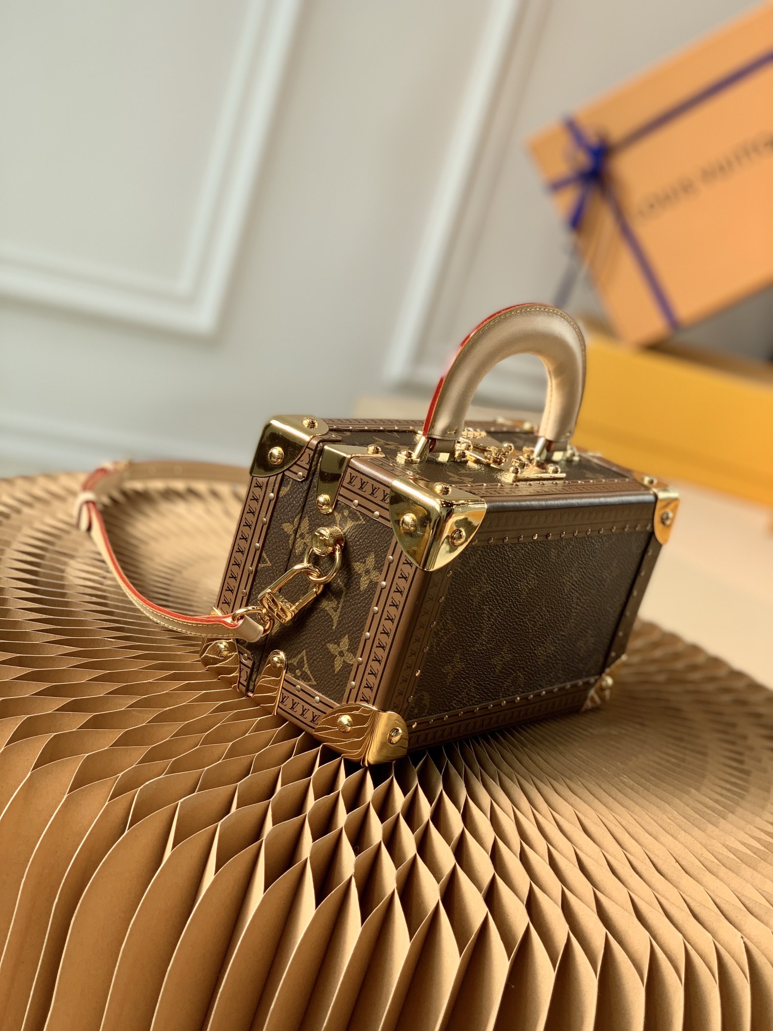 l**is V*t*n coffret trésor handbags-22.5 x 14.5 x 11.5cm