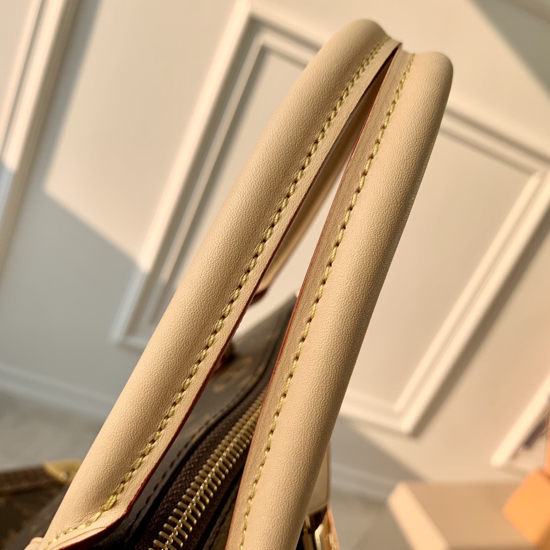 l**is V*t*n m45986 boétie-25*23*14cm