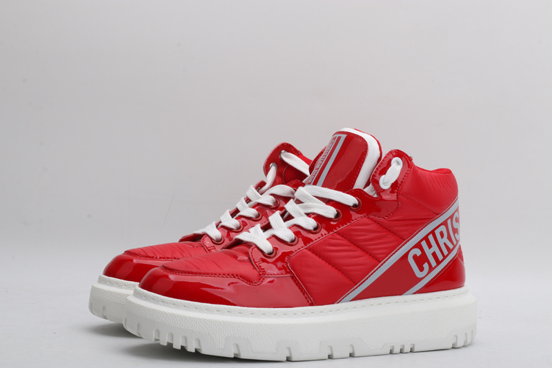 D*or high-top sneakers