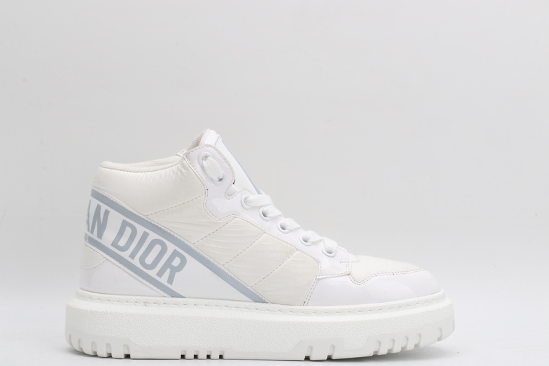 D*or high-top sneakers